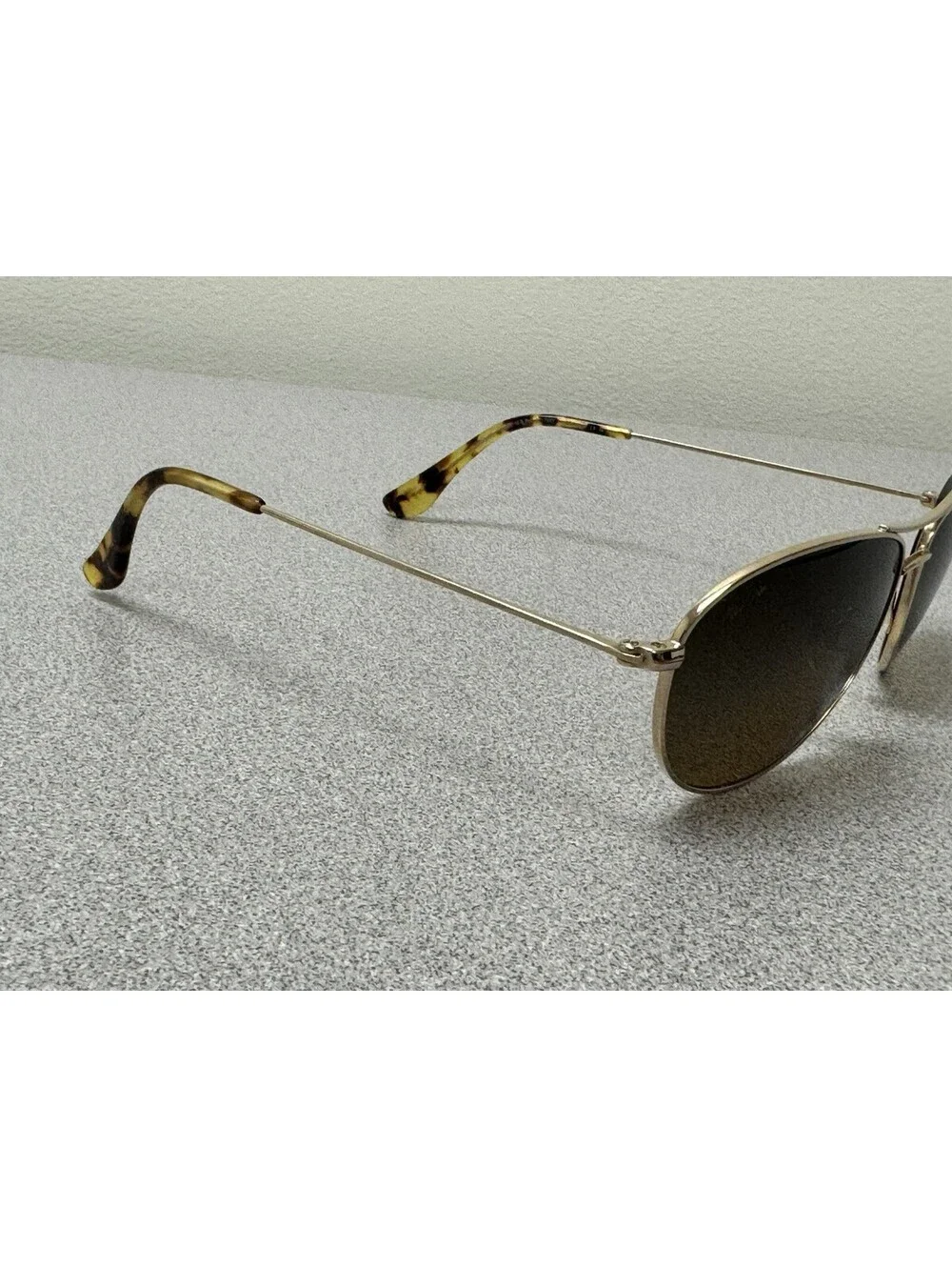 Maui Jim Baby Beach MP-SG Aviator Sunglasses Gold Titanium, Polarized Lens *READ